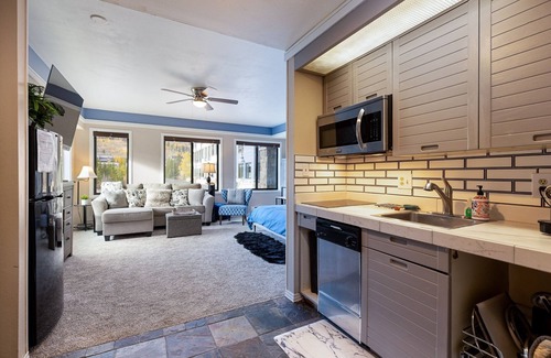 Mountain House Condo | 2782 Slopeside 1 Bedroom Condo by RedAwning