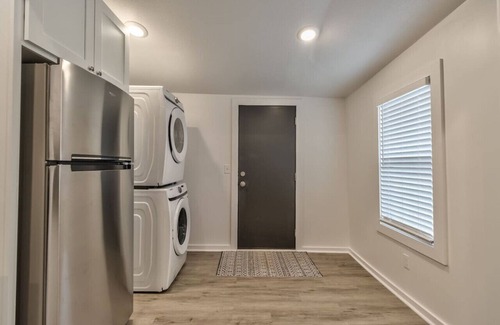 Southmoreland House | 28) Perfect for Companies!