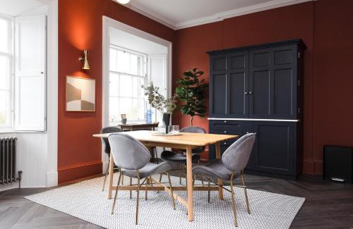 New Town Apartment | 29 Queen Street Aparthotel