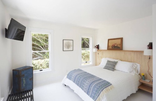 Summerland House | 2Bd Ocean View Apartment - Surf