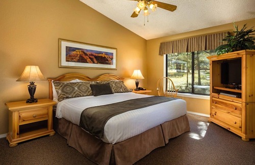 Flagstaff Resort | 2Bed/2Bath Deluxe Unit in Flagstaff! Complete w/Golf, Pools, and More!