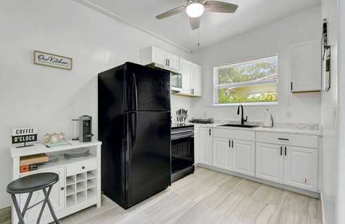 Central Fort Lauderdale House | 2BR 1BA Home near Las Olas & Downtown Fort Lauderdale!n