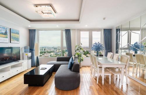 Phuong 6 Apartment | 2BR 3BR Luxury Apartment Sky Pool
