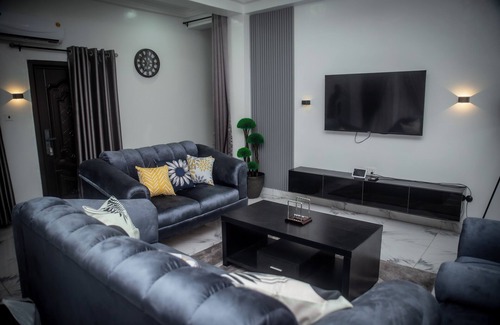 Kumasi Apartment | 2BR Apartments Near KNUST (Kumasi)