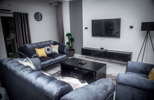Kumasi Apartment | 2BR Apartments Near KNUST (Kumasi)