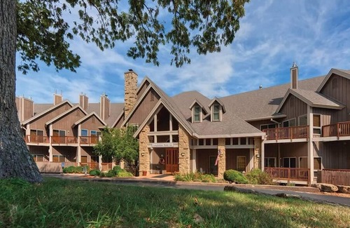 Hanover Condo | 2br Condo Peaceful Vacation Galena!