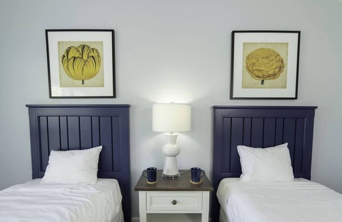 Lackey Resort | 2BR Cottage w/Modern Kitchen, Outdoor Dining & Washer/Dryer Access | 2 Units