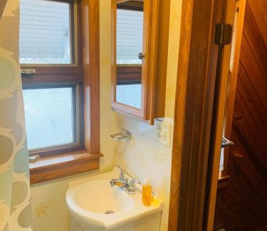 Erie Apartment | 2BR Erie Flat Remote Work Family-Friendly