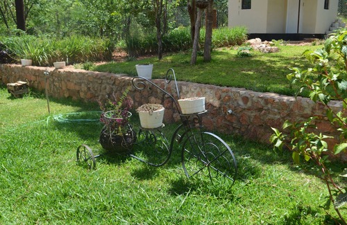 Chipata Cottage | 2BR HOME Wifi + ParkingnHomz Cottage - Chipata. Zambia