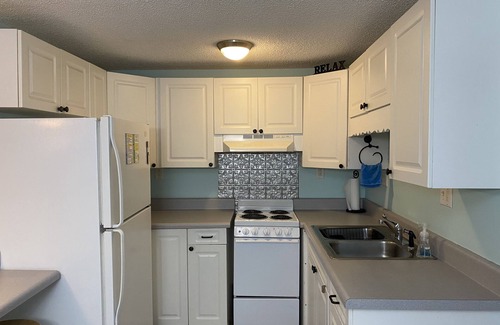 Myrtle Beach Cottage | 2BR1BA Close to Beach! Ocean Lakes! Golf cart incl. BR Remodeled. Newly Painted.