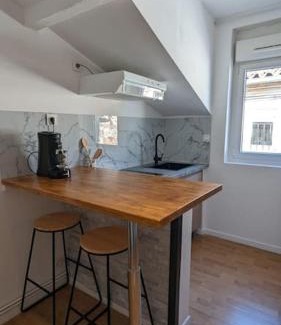 Agen Apartment | 2e Grand Studio Agen Hyper Centre - Clim - Jacobins