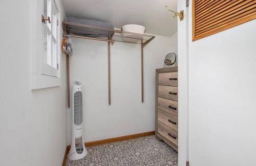 Saugatuck House | 2min walk Downtown - Outdoor Patio - Pet Friendly