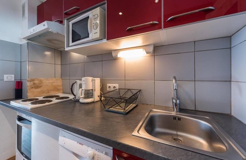 Les Almes Apartment | 2nd floor, balcony, tv, ski locker, 24m², Tignes