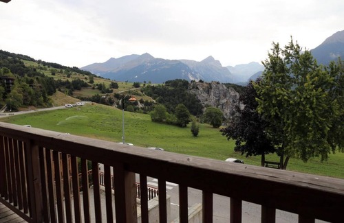 Aussois Apartment | 2nd floor, view open, balcony, tv, ski locker, 50m², Aussois