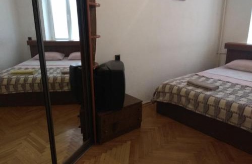 Rivne Apartment | 3- х комнатная квартира в центре