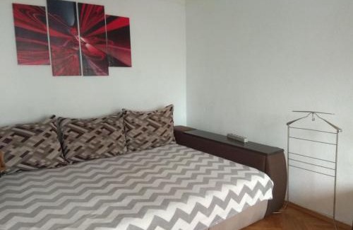 Rivne Apartment | 3- х комнатная квартира в центре