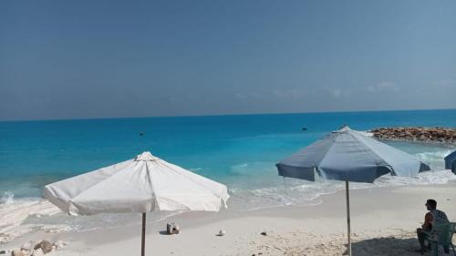 Marina El Alamein Ski Chalet | 3 غرف و صاله جرين بيتش الساحل الشمالي للعائلات فقط