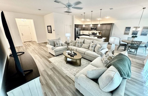 Okahumpka House | 3/2 in The Village of Lake Denham