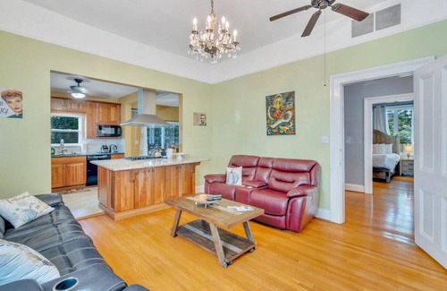 Faubourg Delassize House | 3 BD Home Located in <3 of Uptown!