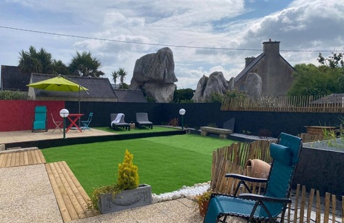 Berven Cottage | 3* Beach house in Plouescat in front of the sea