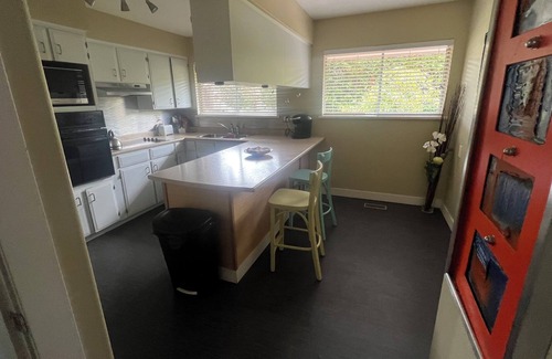 Delta House | 3 BED 1 BATH | DELTA | SUNSHINE HILLS