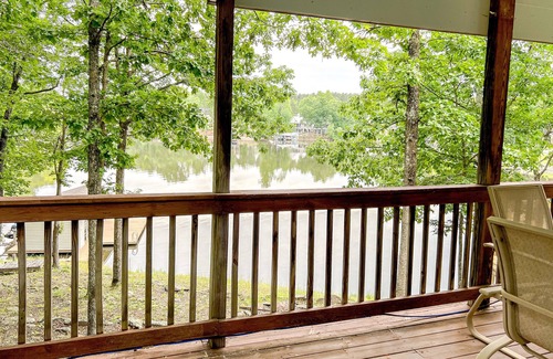Wise House | 3 Bed, 2 Bath, Private Dock - The Perfect Hideaway