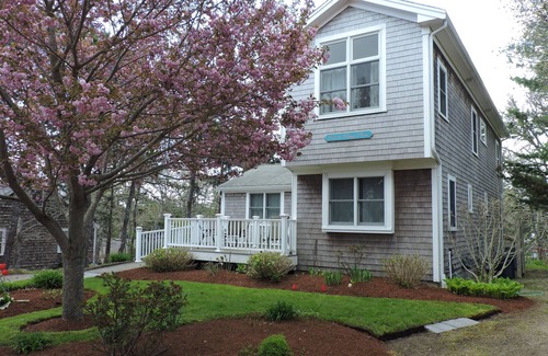 South Chatham House | 3 bed 3 bath. Premium linens provided. Pet friendly