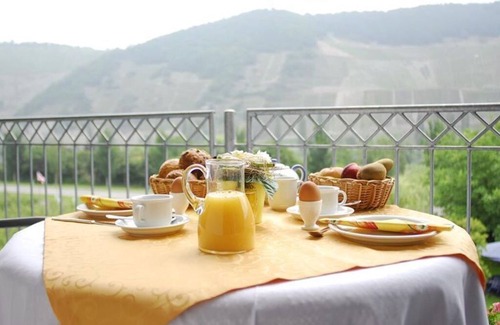 Trittenheim Bed & Breakfast | 3-bed apartment Dornfelder - Ferienweingut Wolfgang Bollig - Inh. M. Bollig