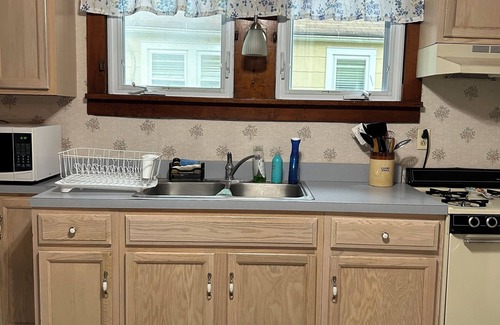 Lake Winola House | 3 Bedroom 1.5 bath Lake Front Cottage at beautiful Lake Winola
