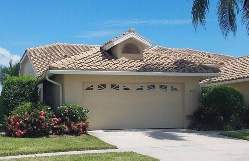 Naples Villa | 3 Bedroom 2 Bath Hidden Gem Villa Lely Resort with Players Club and Spa