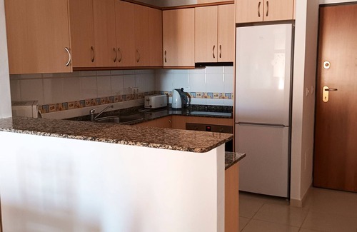 Los Alcazares Apartment | 3 bedroom, 2 bathroom, ground floor garden apartment with TV & free WIFI