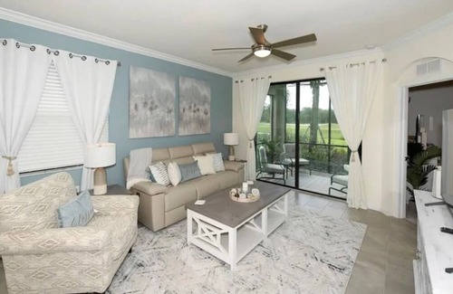 Lakewood Ranch Apartment | 3 Bedroom 628725 by Houzlet