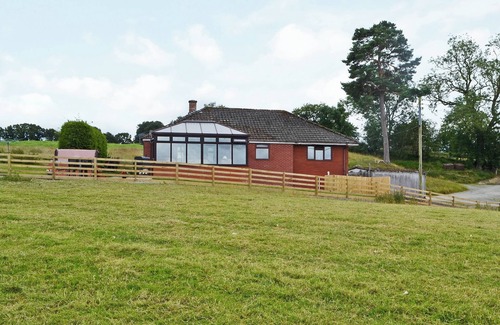 Disserth Cottage | 3 bedroom accommodation in Howey, near Llandrindod Wells