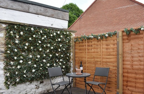 Newton Aycliffe Cottage | 3 bedroom accommodation in Aycliffe Village