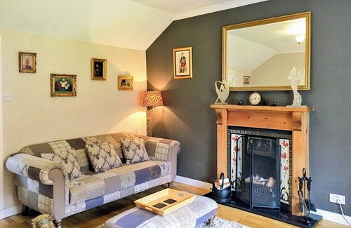 Beinn Orasaigh Cottage | 3 bedroom accommodation in Fernilea, near Portree