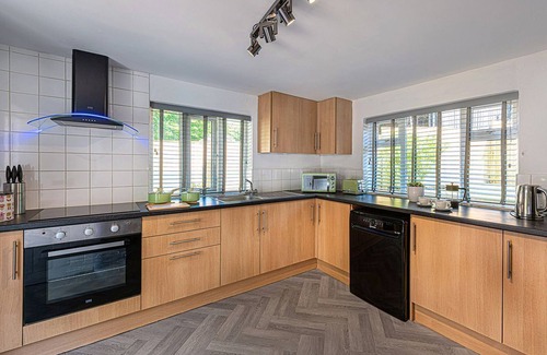 Saddleworth Cottage | 3 bedroom accommodation in Greenfield