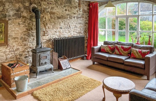 Llandybie Cottage | 3 bedroom accommodation in Llandybie