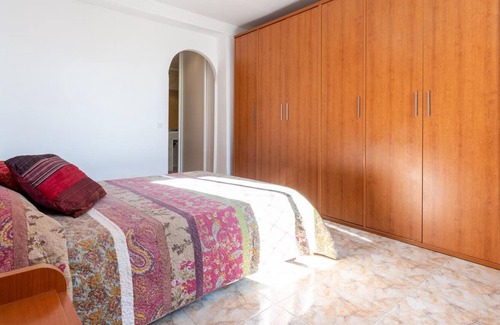 Cambrils Ski Chalet | 3 bedroom accommodation in Cambrils