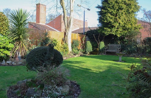 Offord Cluny Cottage | 3 bedroom accommodation in Offord D&rsquo;Arcy, near Godmanchester