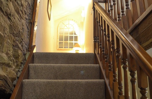 Crich Cottage | 3 bedroom accommodation in South Wingfield, near Alfreton