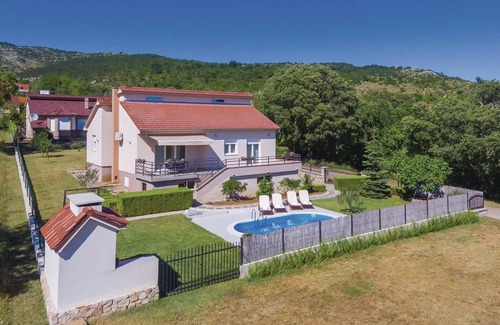 Drnis House | 3 bedroom accommodation in Drnis