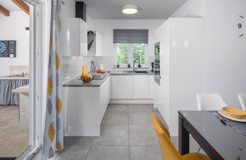 Grzini House | 3 bedroom accommodation in Zminj