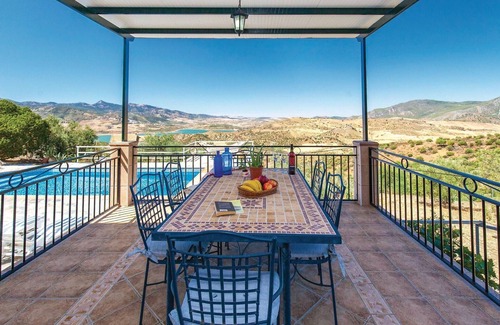 El Gastor House | 3 bedroom amazing home in El Gastor