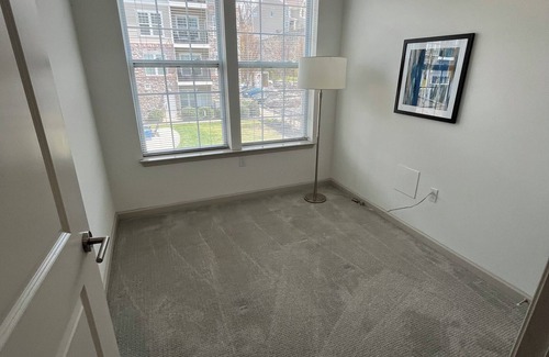 Newtown Square Apartment | 3-Bedroom Apartment - 7-day min. - Background check/Lease Required