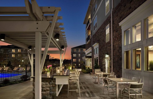 Newtown Square Apartment | 3-Bedroom Apartment - 7-day min. - Background check/Lease Required