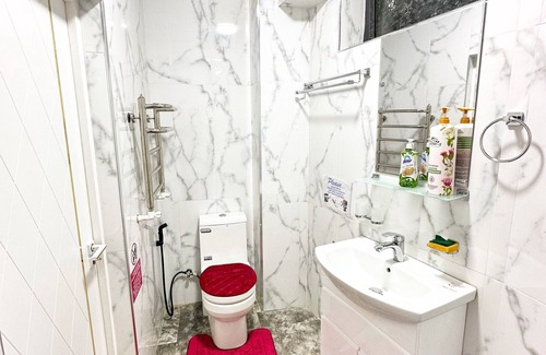 Tashkent Apartment | 3-bedroom apartment in fabulous Toshkent with AC, WiFi