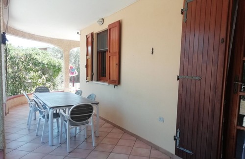 Siniscola Apartment | 3 Bedroom Apartment in Capocomino