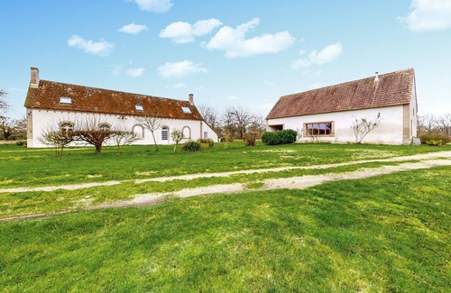 Villeherviers House | 3 bedroom awesome home in Villeherviers