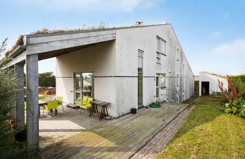Grenaa House | 3 bedroom awesome home in Grenaa