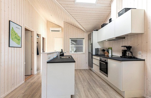 Hasle House | 3 bedroom awesome home in Hasle